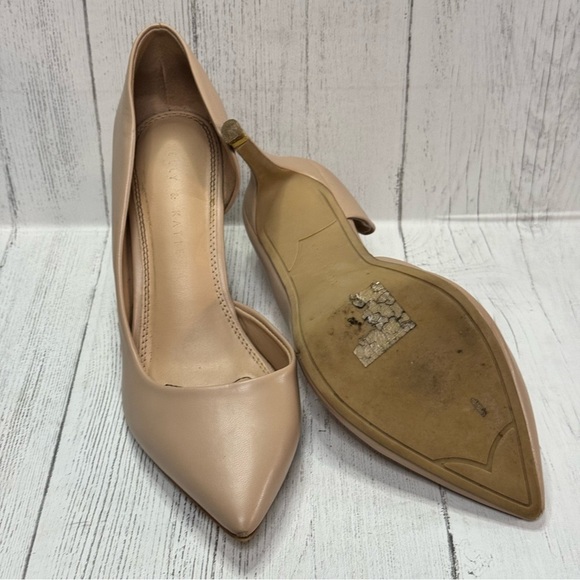 Kelly & Katie Nude Pointed Toe Heels, Size 8 - Picture 6 of 7